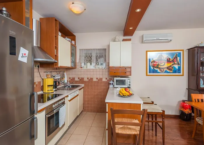 Idis Luxury Apartamento *