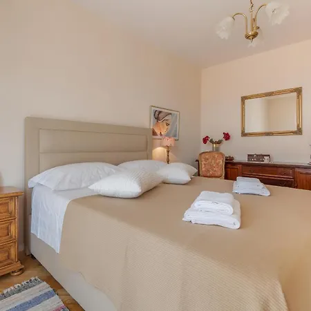 Apartman Idis Luxury
